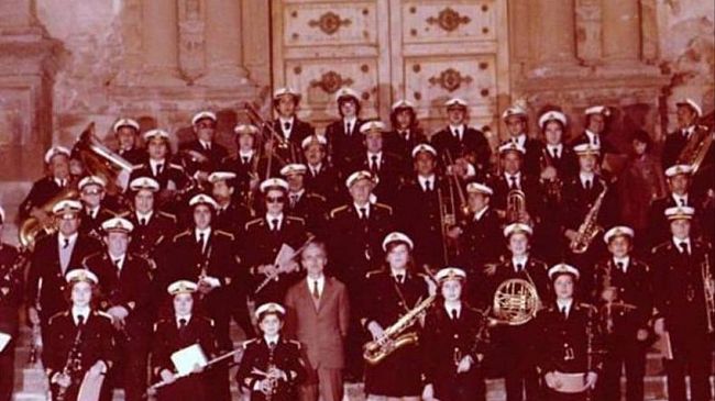 Un bando per assegnare il laboratorio musicale Raffaele Caravaglios