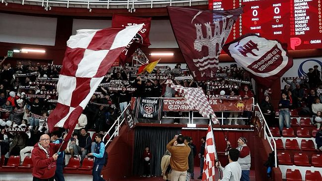 basket-i-tifosi-trapanesi-lanciano-una-petizione-online-sulla-questione-palazzetto