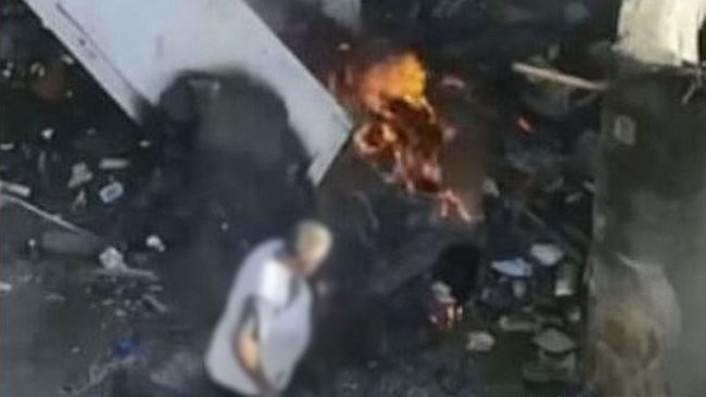 Incendiano rifiuti nella Riserva delle Saline: arrestati due coniugi