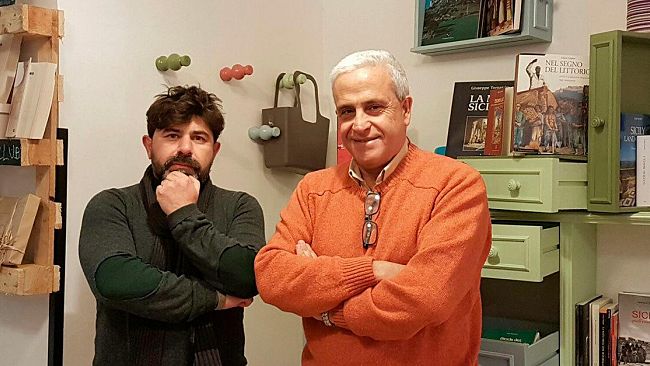 VIDEO – Intervista allo scrittore e giornalista Roberto Alajmo presso la Libreria Lettera22