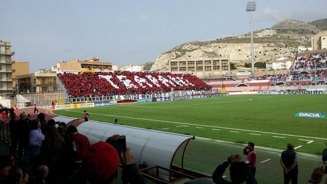 Si scende in campo. Il Trapani ospita la Paganese di mister Erra