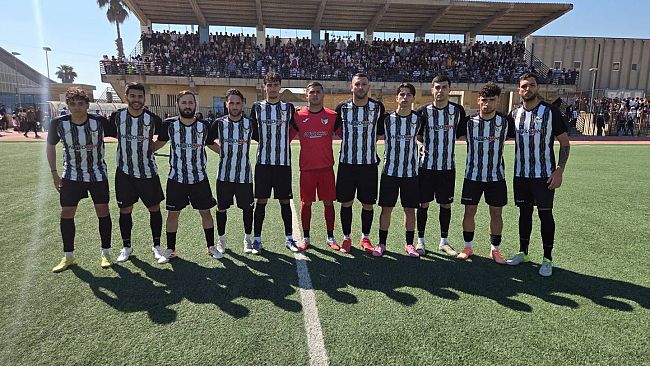 calcio-lalcamo-delle-meraviglie-vince-ad-aragona-e-si-regala-la-chance-per-vincere-il-campionato