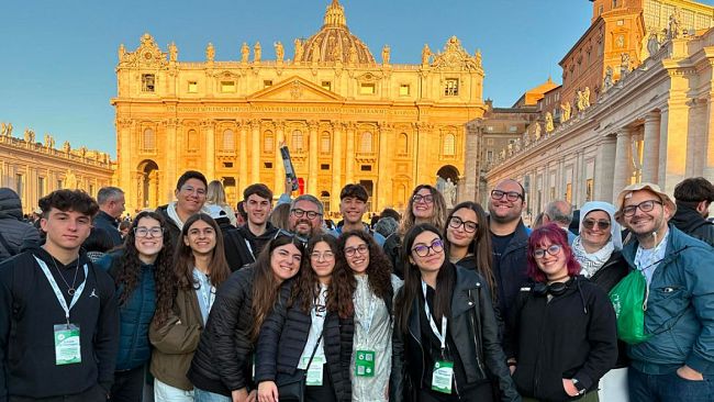 Un gruppo di giovani della Diocesi di Mazara a Roma per il Giubileo degli adolescenti 