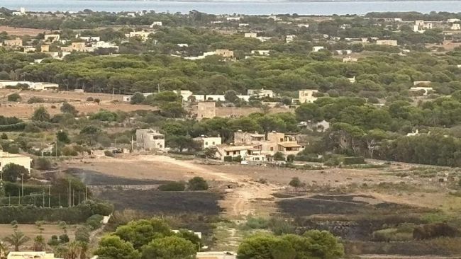 Incendio a Favignana: in fumo 3 ettari di macchia mediterranea