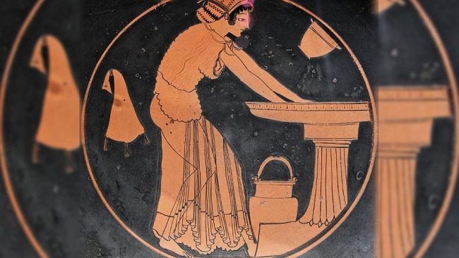 Ultime della sera: “La donna nell’Atene classica”