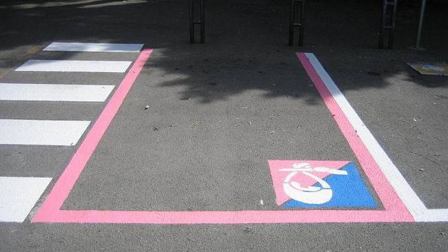 A Campobello parcheggi rosa per donne in gravidanza e neo mamme