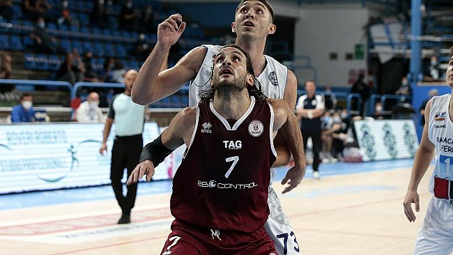 Basket, Supercoppa: Ferrara supera Trapani 72-69