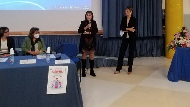 ​“Il bello di essere gentili” la manifestazione del Club Unesco al liceo 