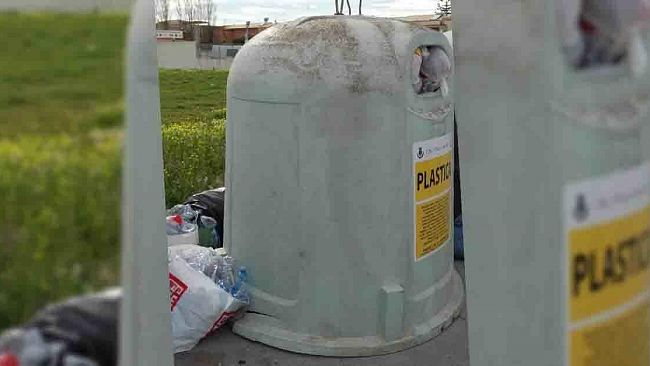 Mazara, rifiuti: aggiudicata gara pre-Aro per indifferenziata. Perché non parte la differenziata già aggiudicata?