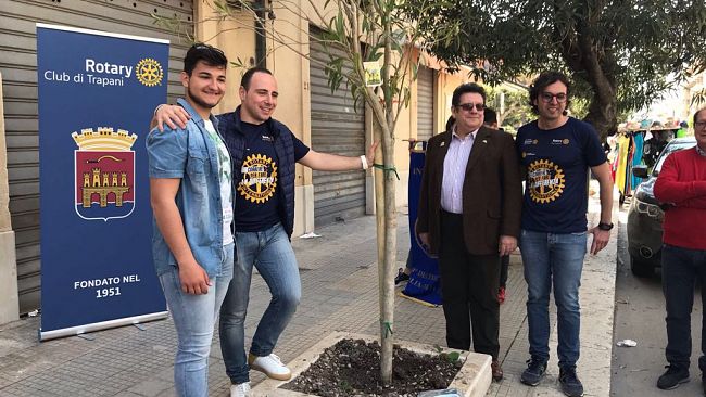 “Un albero, un socio”, l’iniziativa del Rotary club per celebrare la giornata della terra