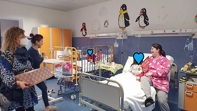 Avis Marsala, uova pasquali ai piccoli ricoverati in pediatria