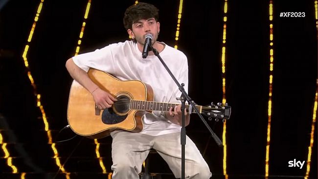 Il cantautore mazarese Foe alle audition del talent show XFactor 2023