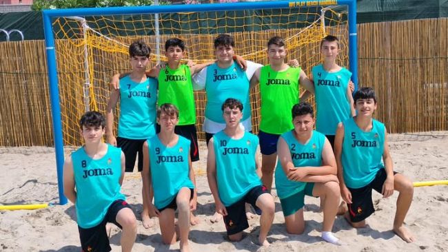 Beach Handball, l'under 16 della Th Alcamo di scena alle finali regionali di Catania