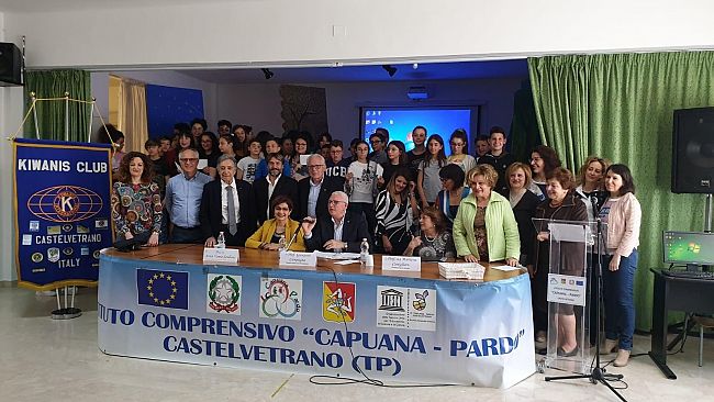 I.C. “Capuana-Pardo”: premiazioni per il concorso “ Vorrei che la mia città fosse…”