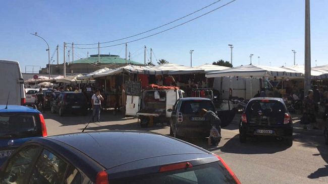 I mercatini e il traffico in tilt. “Diventerà Bellissima” chiede l’intervento delle amministrazioni di Trapani ed Erice