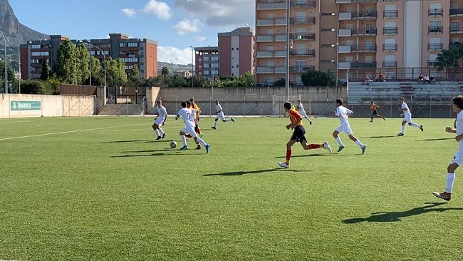 “I giovani al centro del mondo”, il progetto del Trapani calcio