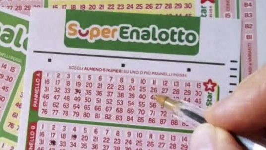 superenalotto-a-mazara-del-vallo-sfiorato-il-6-centrato-un-5-da-oltre-16mila-euro