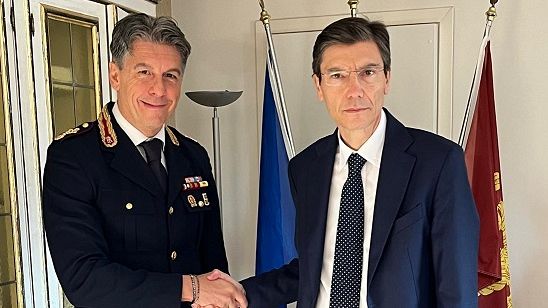 il-dr-gianluca-gennaro-e-il-nuovo-dirigente-alla-divisione-polizia-anticrimine-della-questura