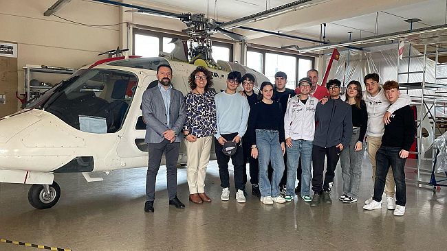 15 studenti dell’IIS “Da Vinci Torre” in Svizzera grazie all'esperienza di PCTO 