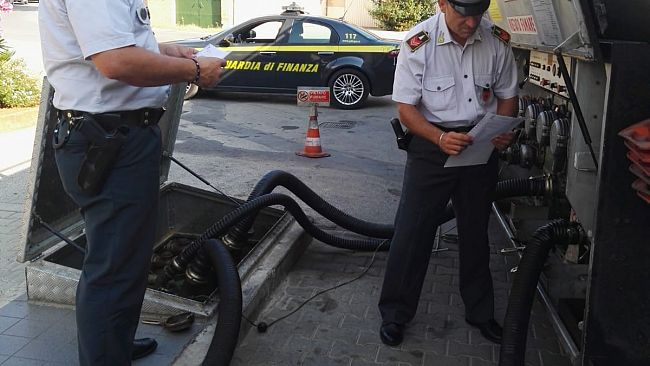 Operazione della Gdf contro i furbetti del gasolio