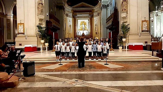 Nella Cattedrale di Palermo, la meraviglia e il commovente incanto delle voci dei bambini del Coro DoReMì per la Festa della Musica
