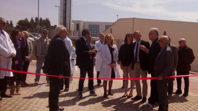 Associazione di volontariato “adotta” aiuola dell’ospedale di Marsala