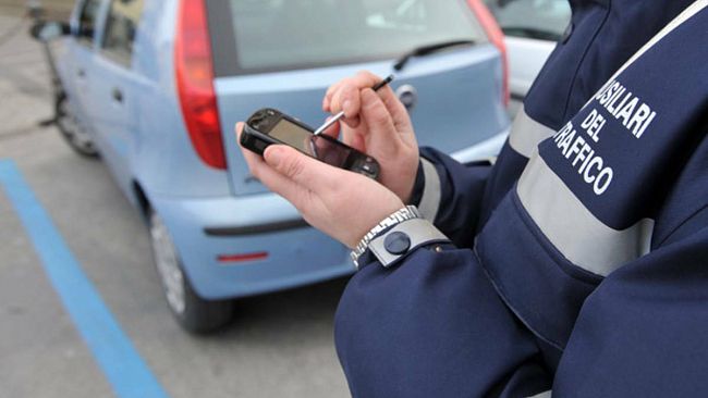 Atm Trapani, Ausiliari del traffico in agitazione. Intervengono i sindacati