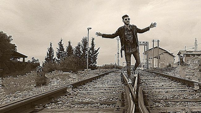 il-viaggio-e-online-il-videoclip-dellultimo-brano-del-trapanese-marco-tobia