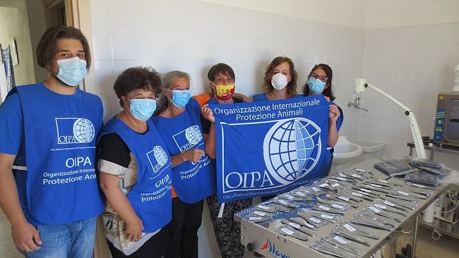 L’ OIPA Partanna ha donato al comune i kit di attrezzi chirurgici per le sterilizzazioni dei randagi”
