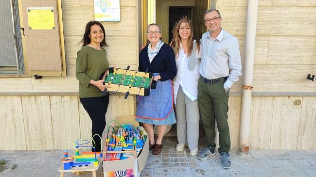 Ancos Trapani distribuisce doni ai bambini meno abbienti