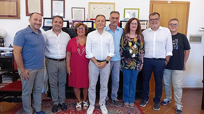 Mazara, firma del contratto per cinque professionisti PNRR