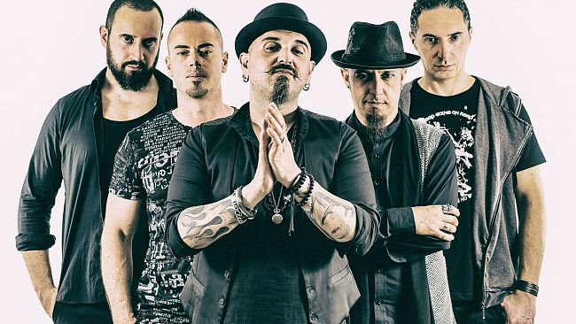 Uscito “Mamacita”, nuovo album dei Tintinnabula. Un disco arricchito da importanti collaborazioni