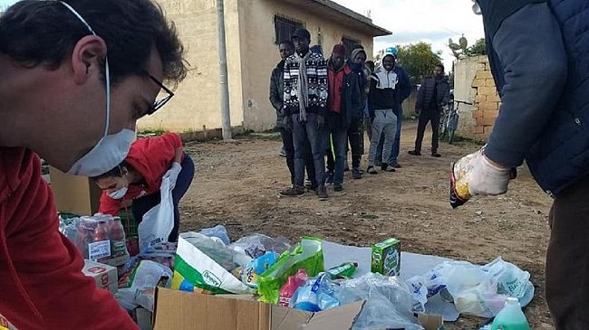Nell’ex cementificio di Castelvetrano 5 immigrati positivi. La denuncia del sindaco di Campobello