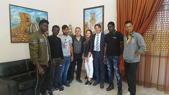 «Lavori socialmente utili» per la pulizia del verde pubblico e dell’arenile a Campobello, Tre Fontane e Torretta
