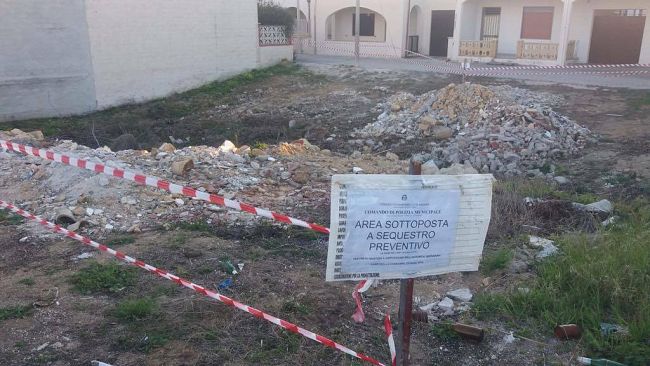 Lotta dura dell’Amministrazione contro l’abbandono dei rifiuti: sequestrata discarica abusiva a Tre Fontane