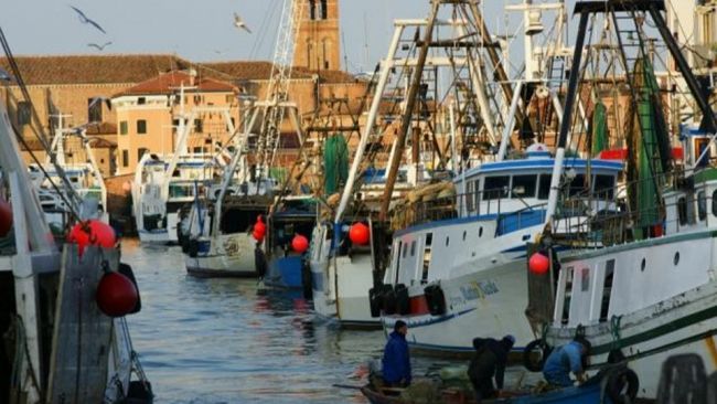 Pescatori sequestrati a Bengasi, solidarietà dalla marineria di Chioggia