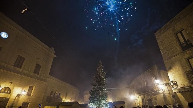 Il borgo medievale di Erice si prepara per il Capodanno 2019 tra musica e festeggiamenti