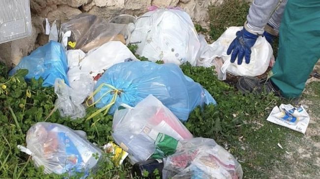 Egadi, rimossi rifiuti abbandonati in vari punti di Favignana