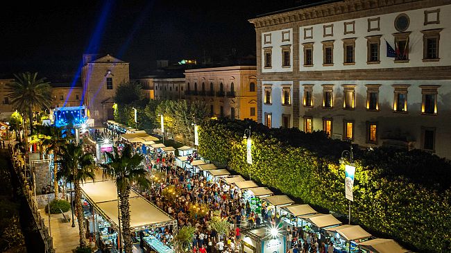 torna-azzurro-food-festival-il-festival-degli-amanti-del-mare-e-dello-street-food