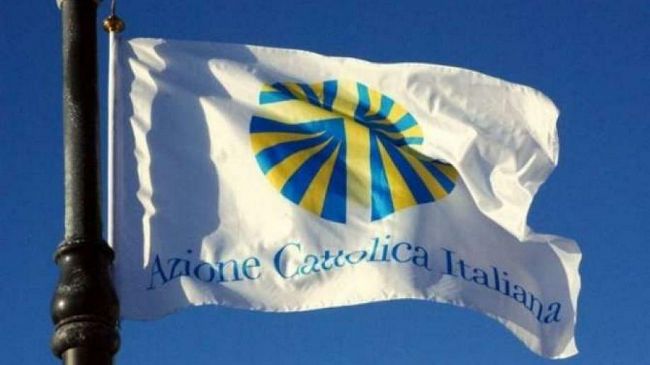 “GAME CALL, si gioca tutti on - line”