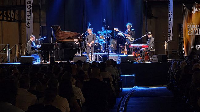 jazz-in-cantina-sold-out-per-raphael-gualazzi-alle-cantine-pellegrino-di-marsala