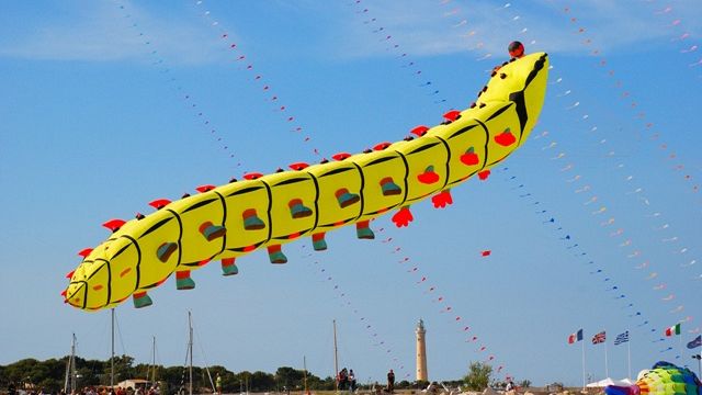 San Vito Lo Capo, torna il festival internazionale degli aquiloni