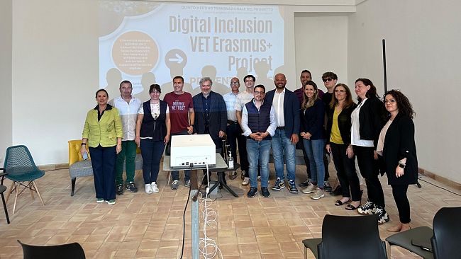 trapani-ha-ospitato-il-meeting-europeo-sul-reinserimento-lavorativo-over-45-digital-inclusion-vet-erasmus