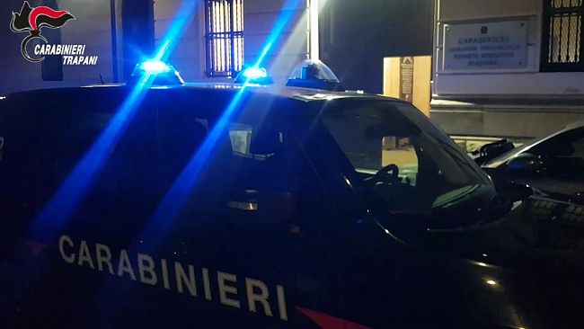 Trapani: rapine con sequestro di persona e furti a bancomat. Smantellata banda