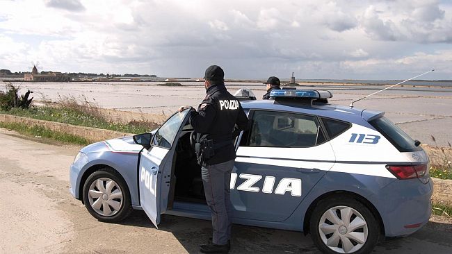 Marsala: Personale del Commissariato di P.S. ha tratto in arresto una donna, per furto aggravato.