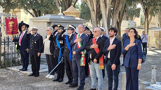 marsala-giornata-dellunita-nazionale-e-delle-forze-armate-lomaggio-alla-cappella-dei-caduti