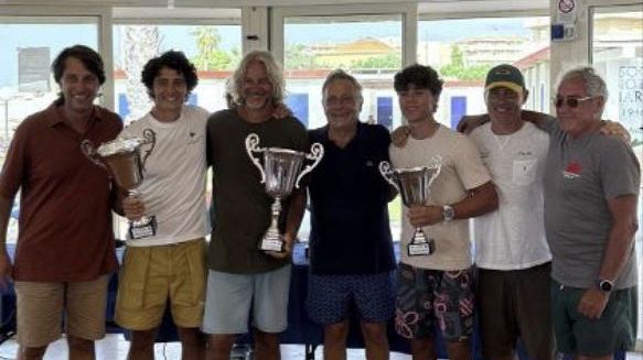 silvio-catalano-sul-podio-della-5a-regata-nazionale-windsurfer-organizzata-dalla-societa-canottieri-marsala