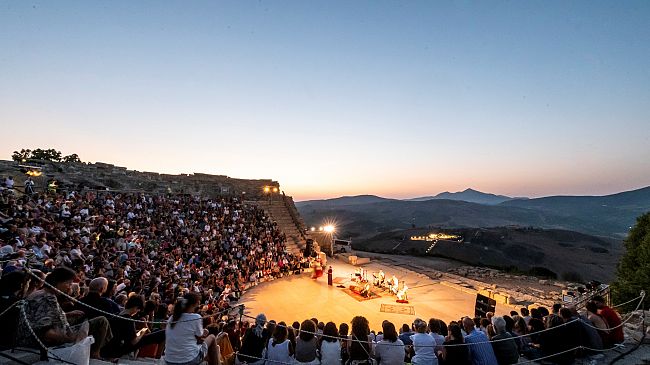 Apre i battenti il Segesta Teatro Festival