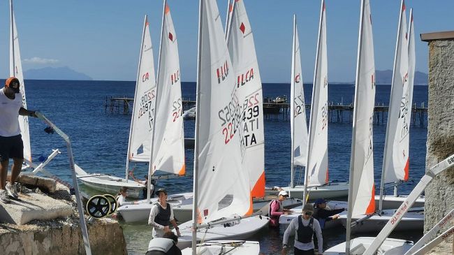 I velisti della società canottieri Marsala sul podio della VI^ prova del Campionato zonale ILCA