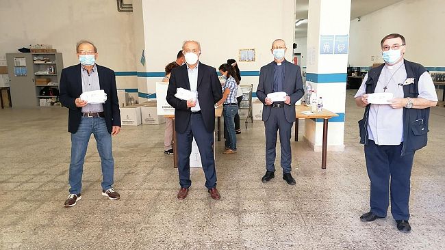 Marsala: l’Amministrazione Di Girolamo ha distribuito le prime 5000 mascherine chirurgiche inviate dalla Protezione Civile